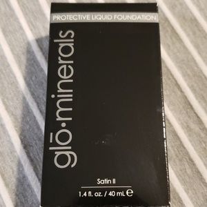Golden fair Glo minerals liquid foundation